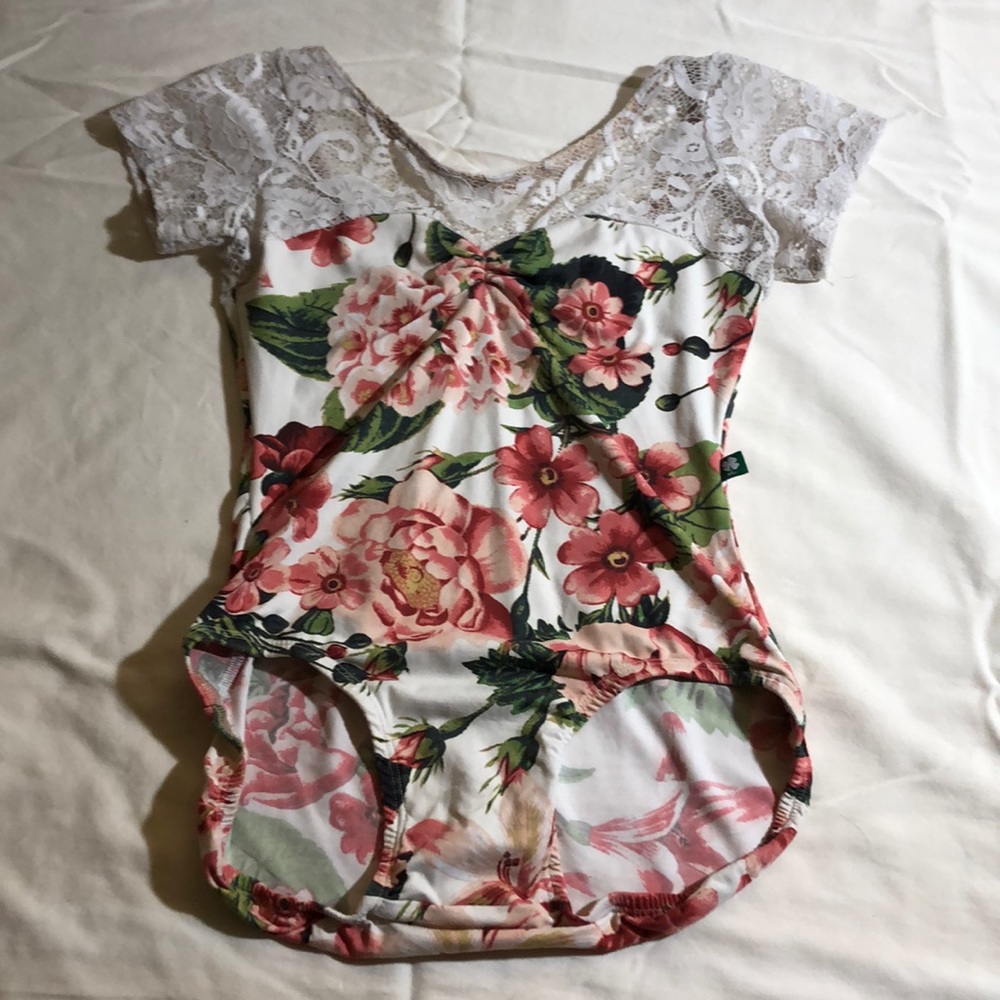 Luckyleo leotard